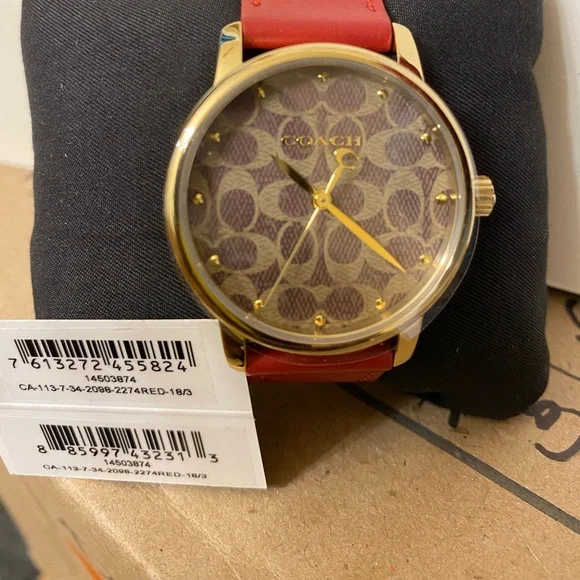 New lady’s Coach watch Authentic New Authentic Coach Grand Classic Carriage Rose Gold Silver  main image 2
